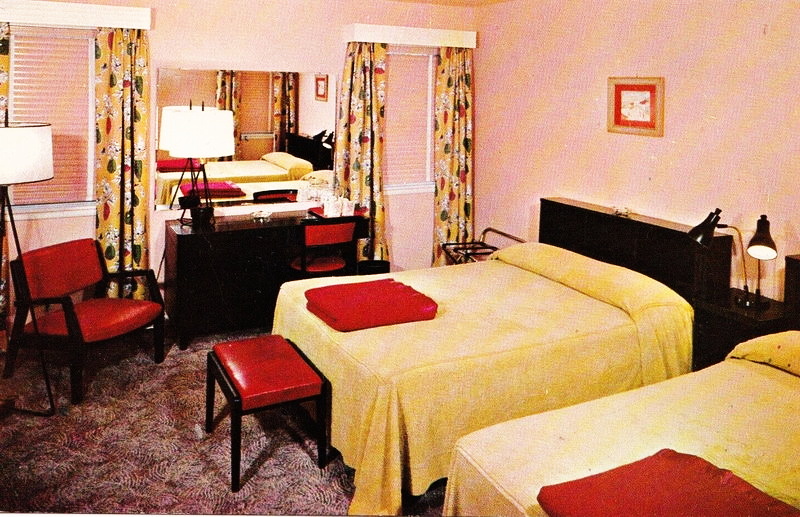 Pottawattamie Resort Motel - Vintage Postcard (newer photo)